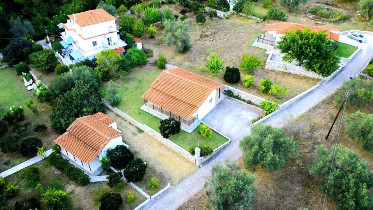 Panos Villa *