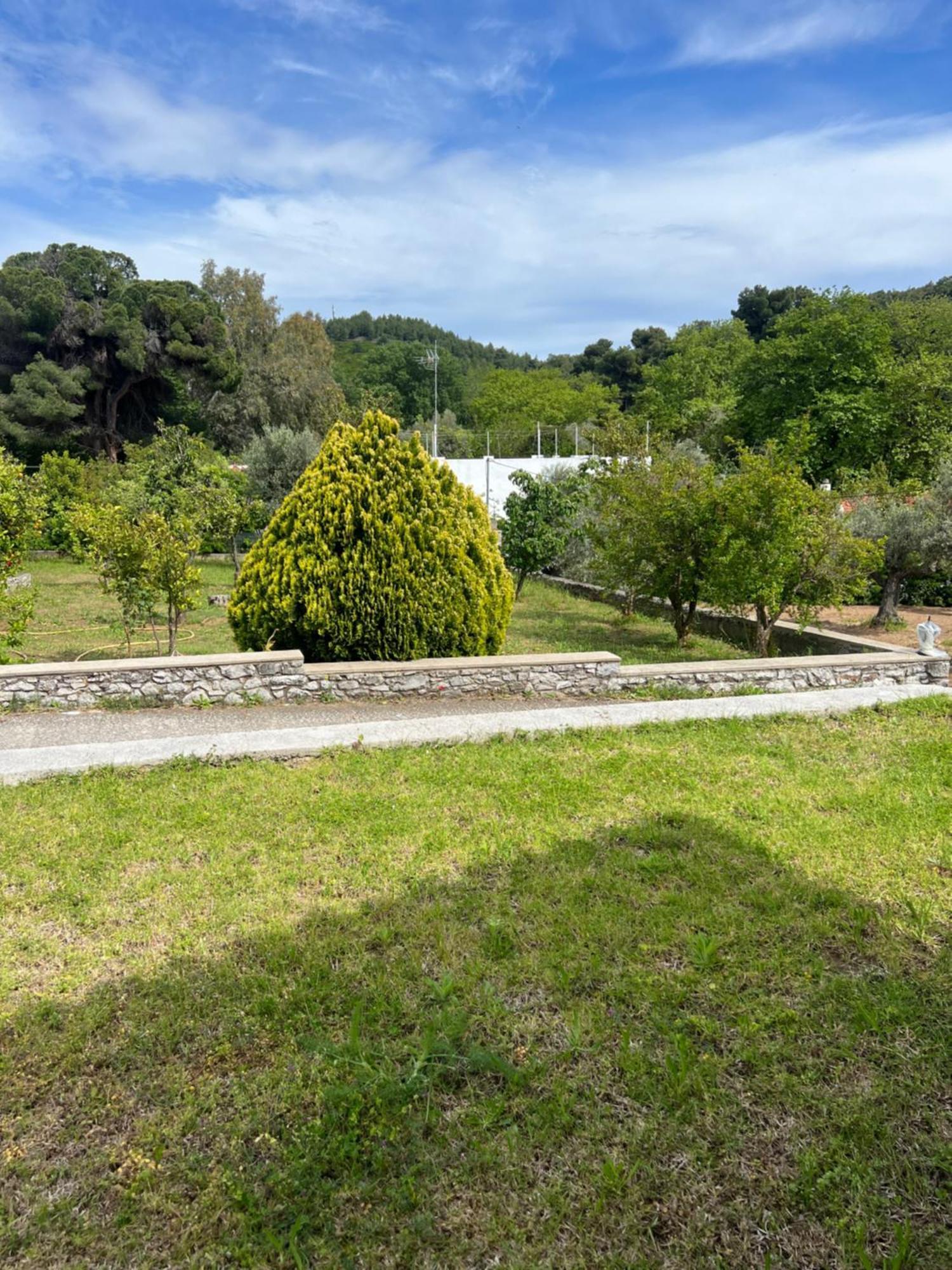 Villa Panos