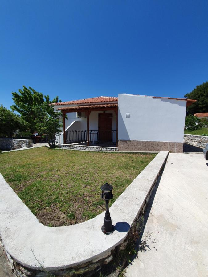 Panos Villa Koukounaries